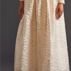 Elegant Cream and Gold Women's Skirt